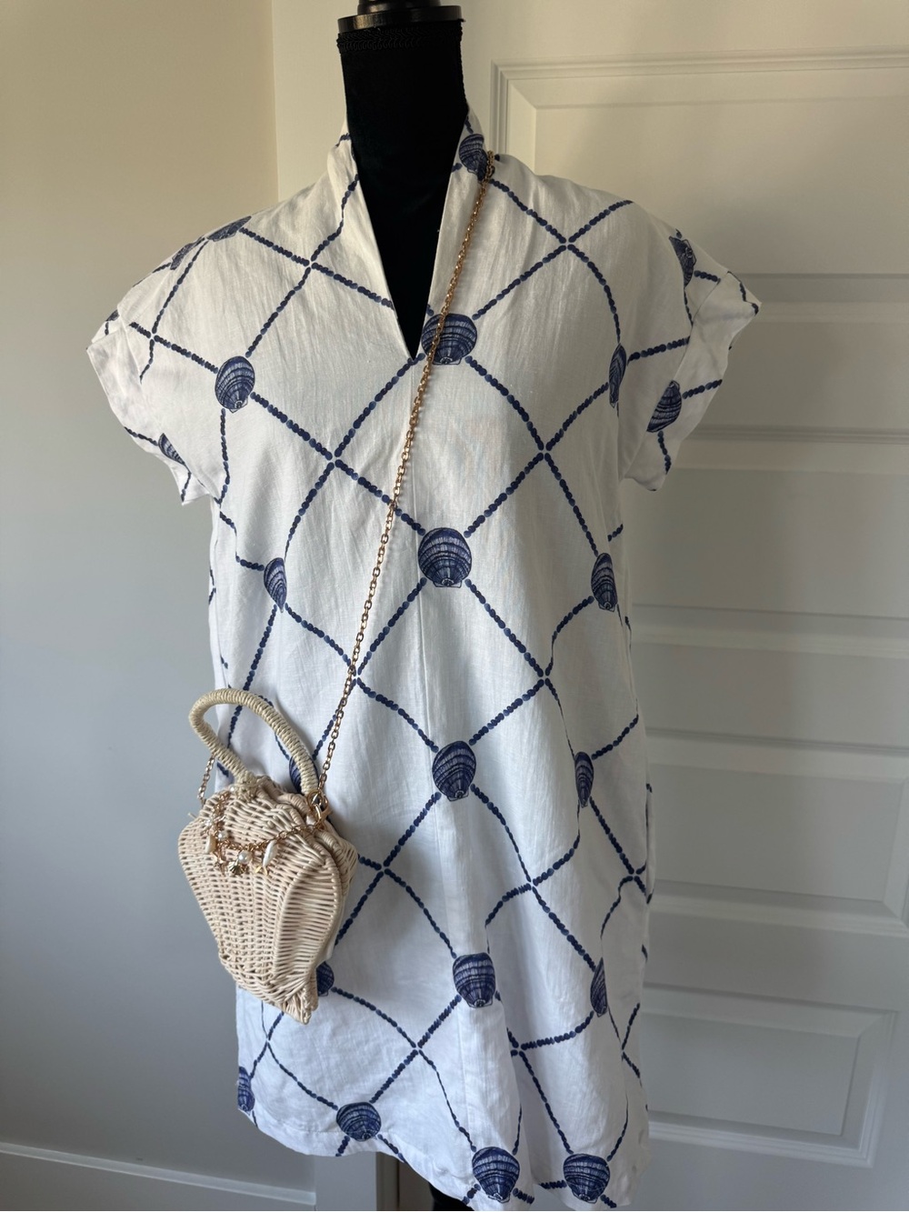 Brooke Wright Designs Linen-Cotton Seashell Shift Dress - Size Small oversized